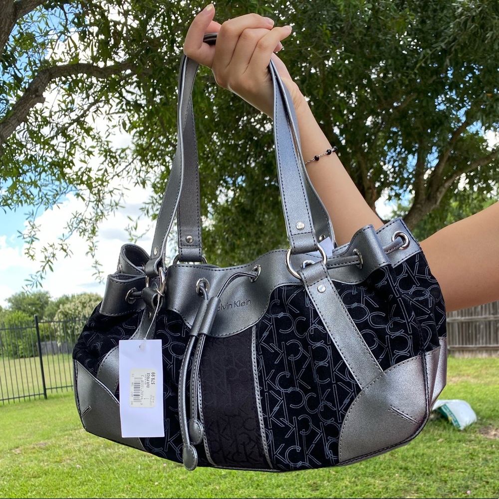 Calvin Klein shoulder bag/purse